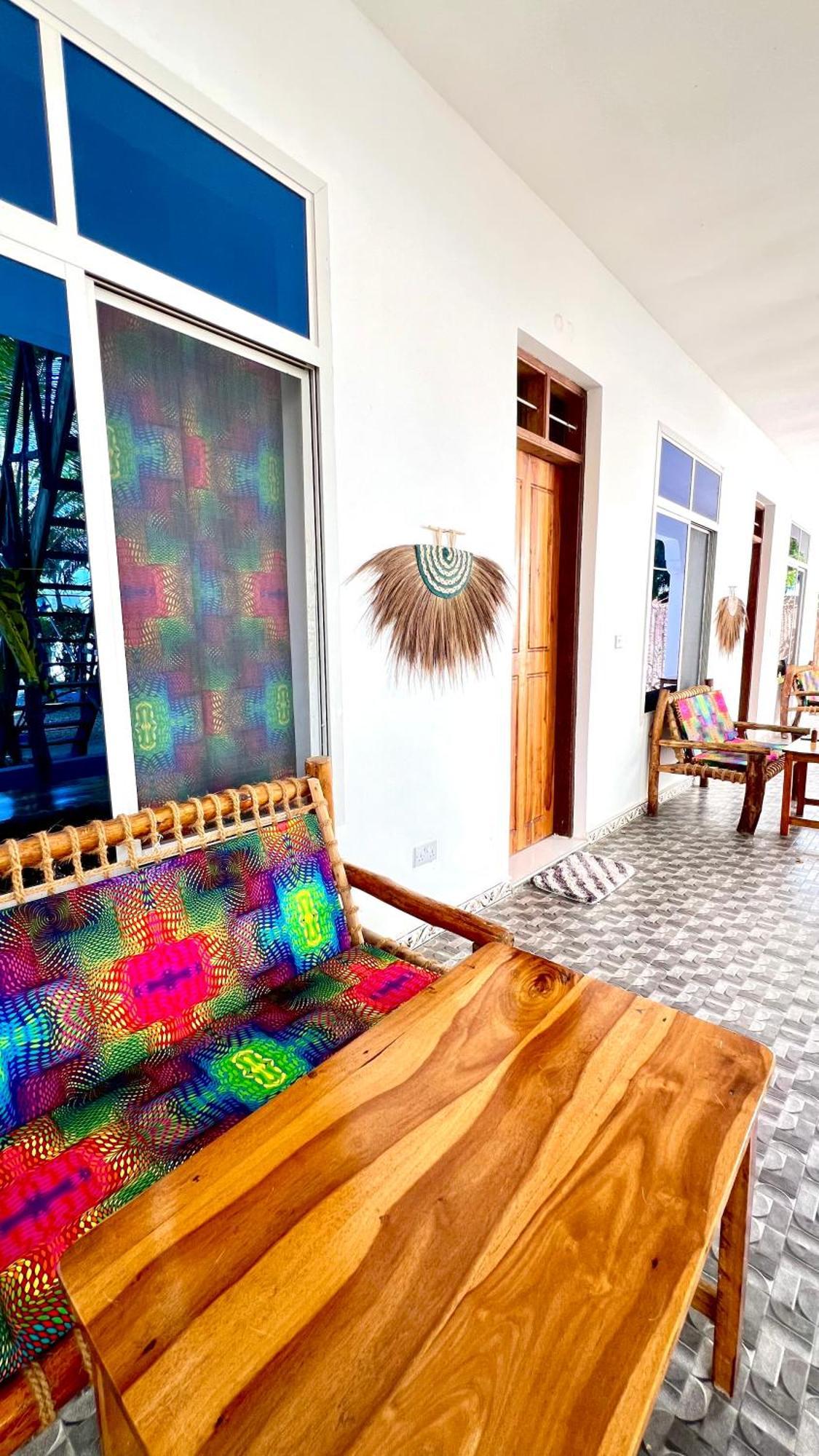 Kilimanjaro Bed & Breakfast Нунгви Екстериор снимка