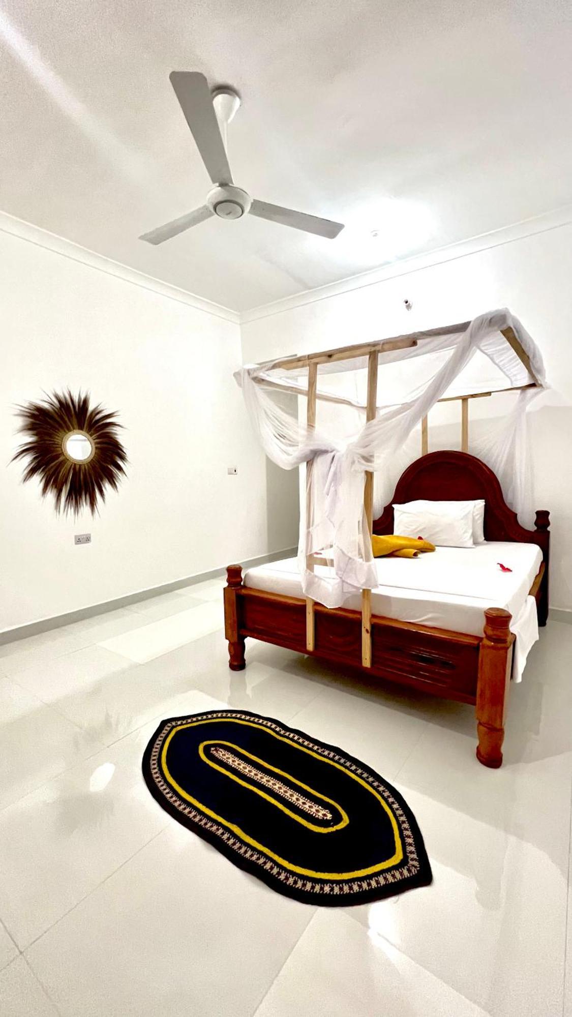 Kilimanjaro Bed & Breakfast Нунгви Екстериор снимка