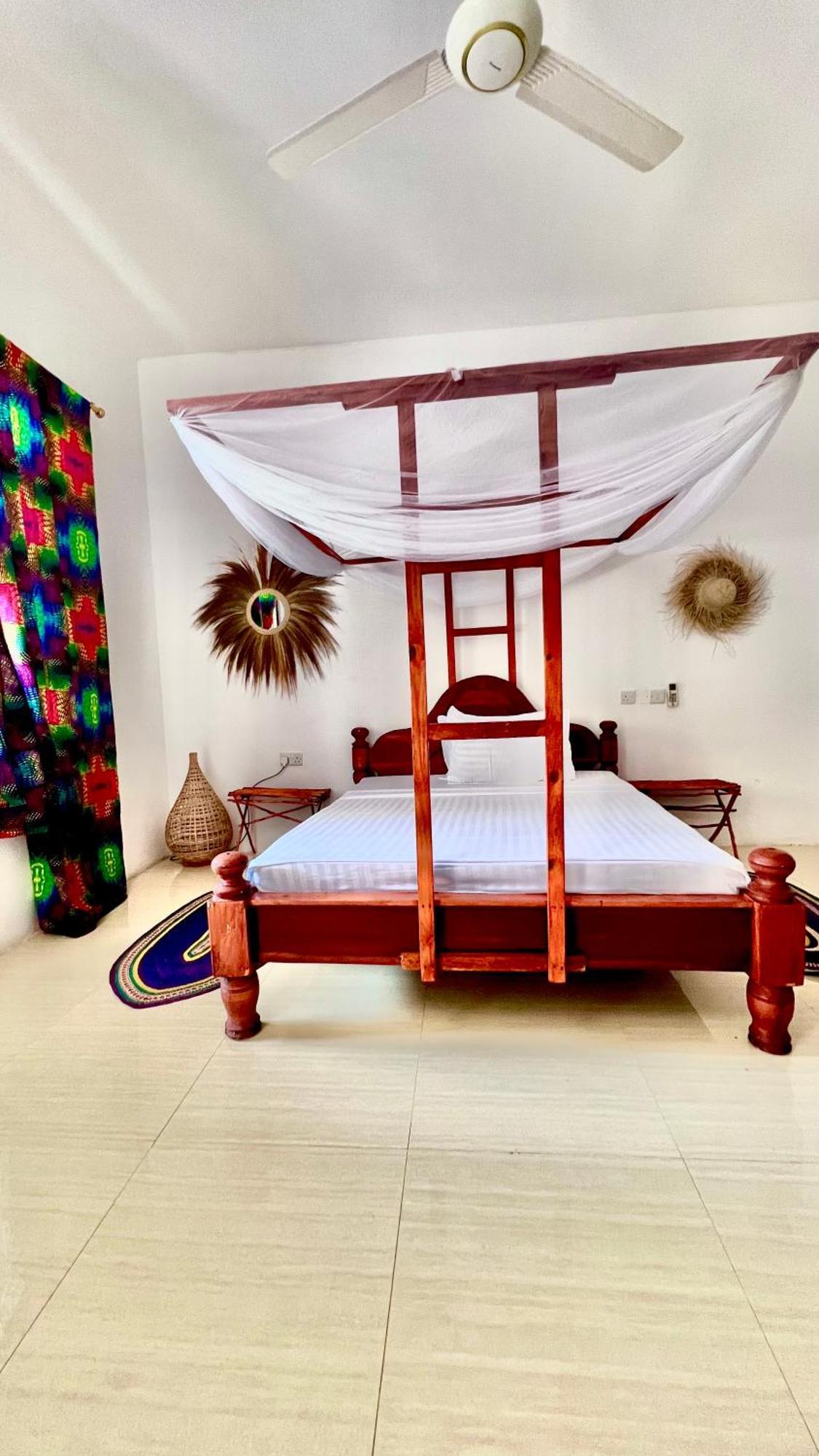 Kilimanjaro Bed & Breakfast Нунгви Екстериор снимка